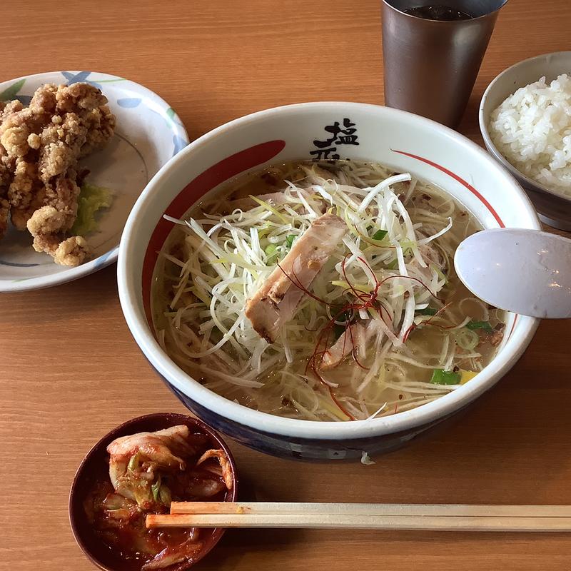 ねぎ塩ラーメン(高槻塩元帥)