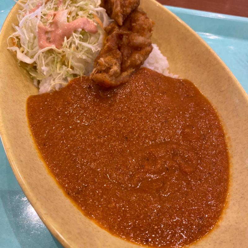 チキンフライとカシューナッツカレー(Qasis)