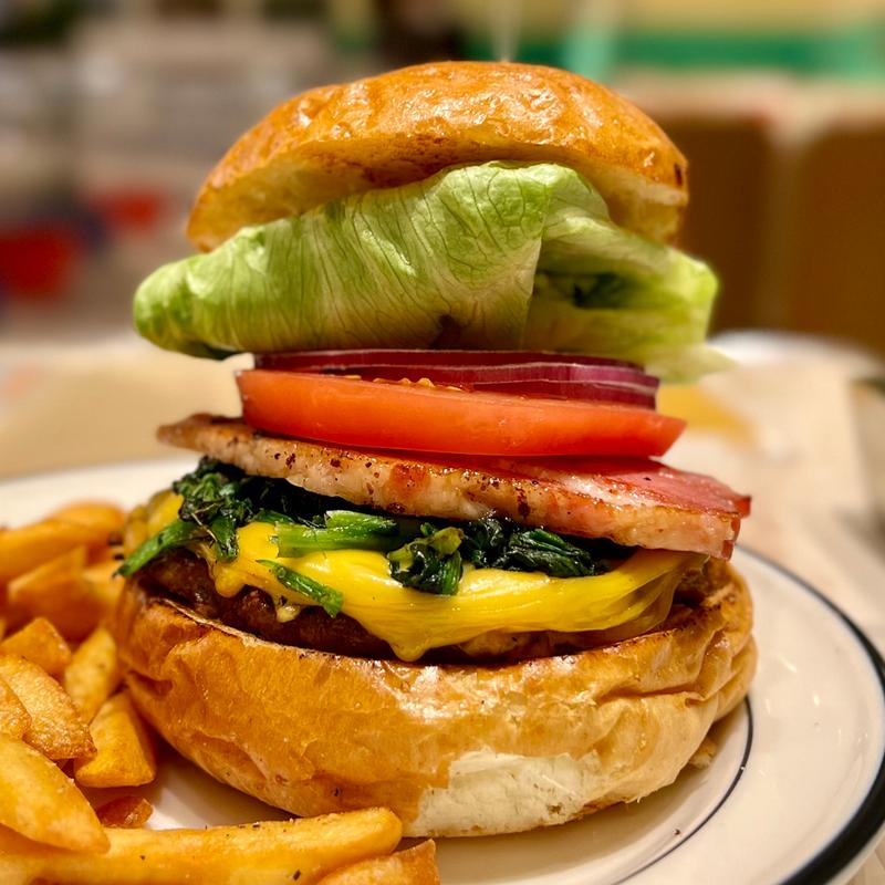 ベーコンチーズポパイバーガー(BURGERLION-GOLDEN DINER-)