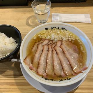 おにばら白(ラーメンムギュ)