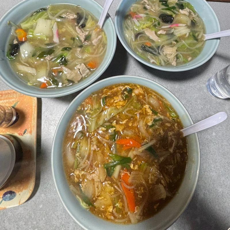 酸辣湯麺(中華料理 味一番)