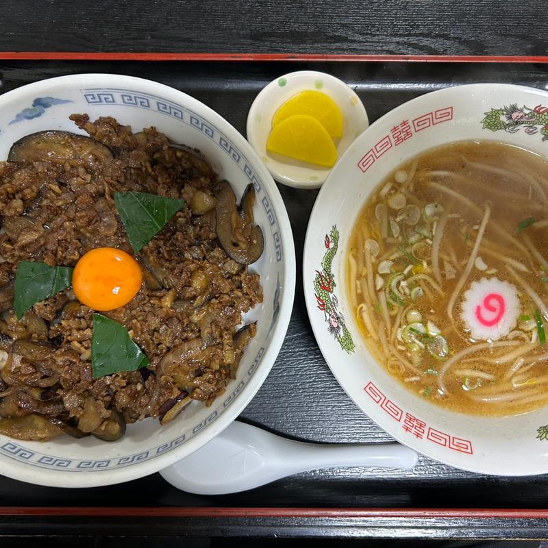 鮮龍丼＋半ラーメン(鮮龍 )
