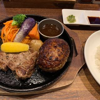 ヒレステーキ&ハンバーグセット＋小ライス(ステーキ・ハンバーグ　ひげ　函館店)
