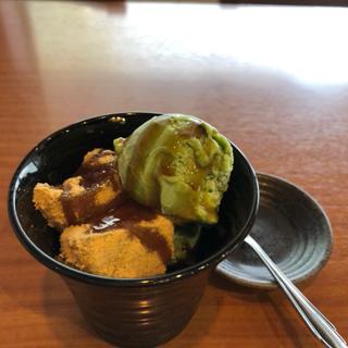 抹茶アイスとわらび餅(一幸 東越谷店)