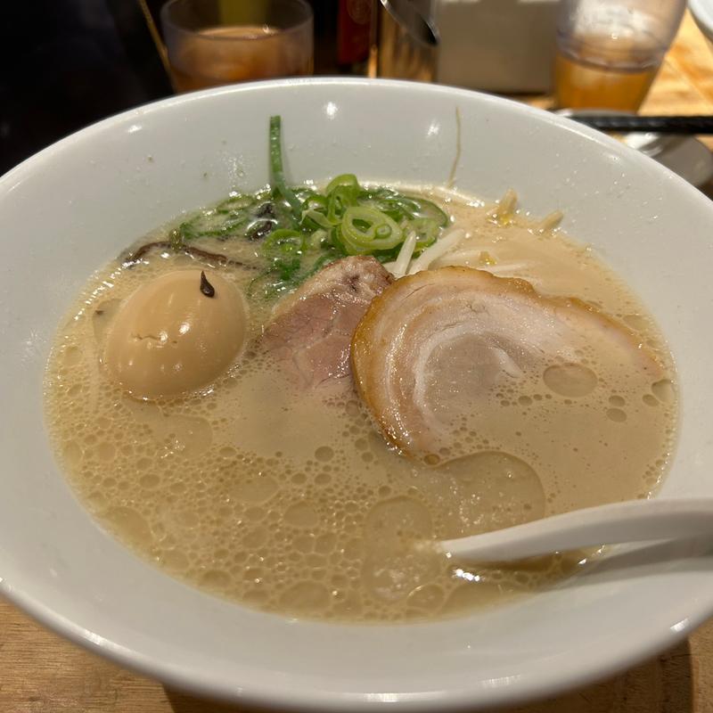 白丸ラーメン(一風堂 横浜ポルタ店)