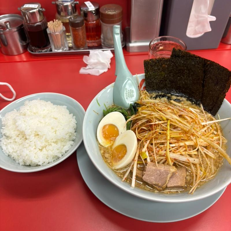 味噌ピリ辛ネギラーメン(ラーメン山岡家 愛知刈谷店)