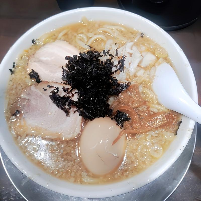 中華そば(油は5段階選択麺硬さの選択アリ玉ねぎ多め無料！)(らーめん 潤 蒲田店 （らーめん じゅん）)