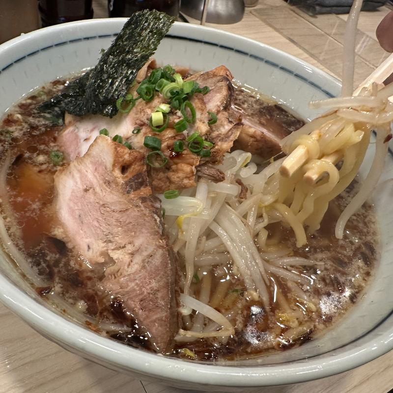 ちゃーしゅーめん中盛(はな火屋)