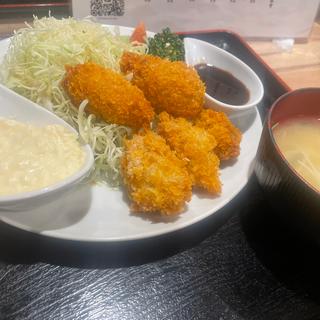 カキフライ定食(甚八本店)