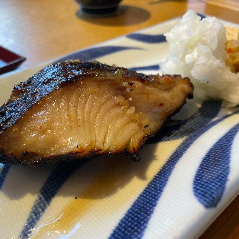 銀鱈の西京焼き(圓 弁柄)