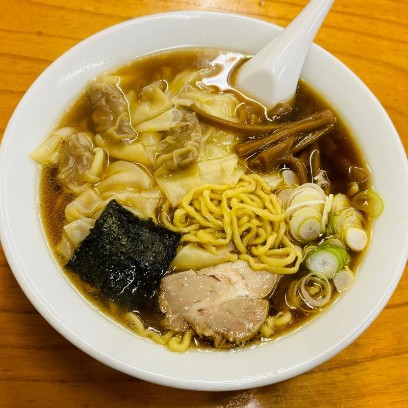 ワンタンメン(来集軒)