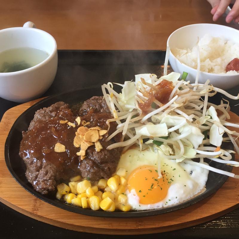 (炭火焼きハンバーグ＆ステーキ アトム)