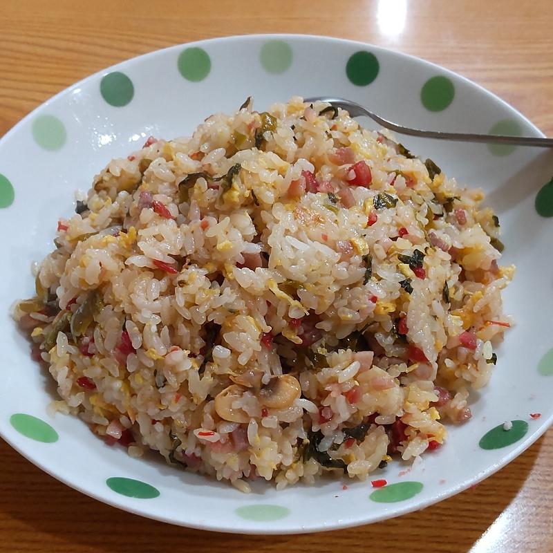 五目チャーハン(華洋苑（かようえん）)