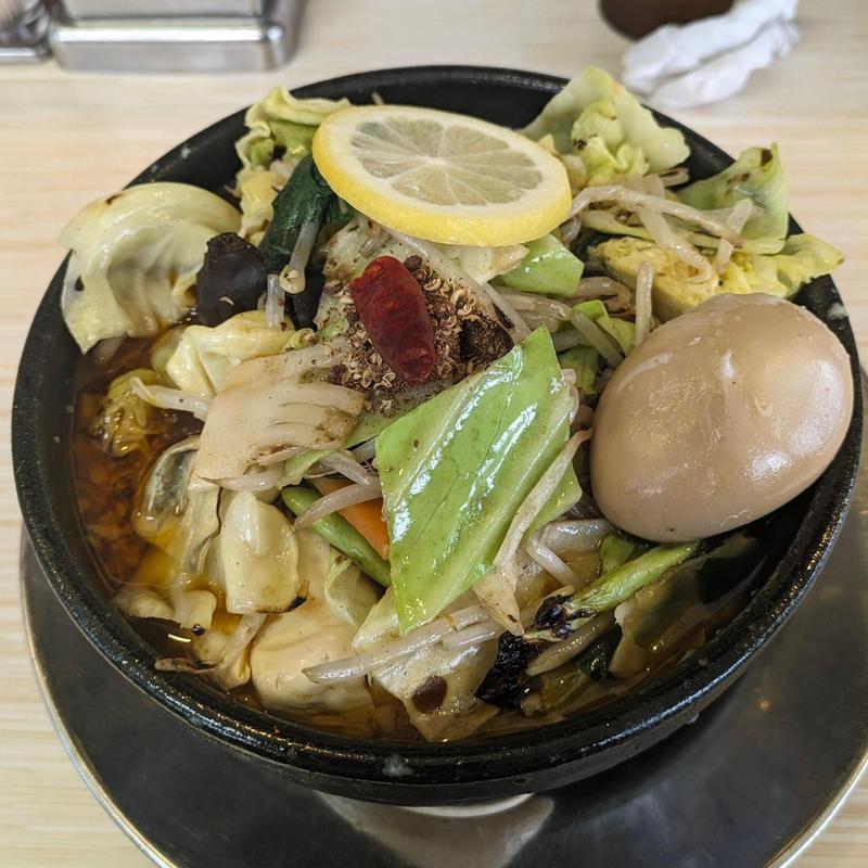 辛そば 中油 醤油煮玉子(らーめん処 潤 蔵王橋店)