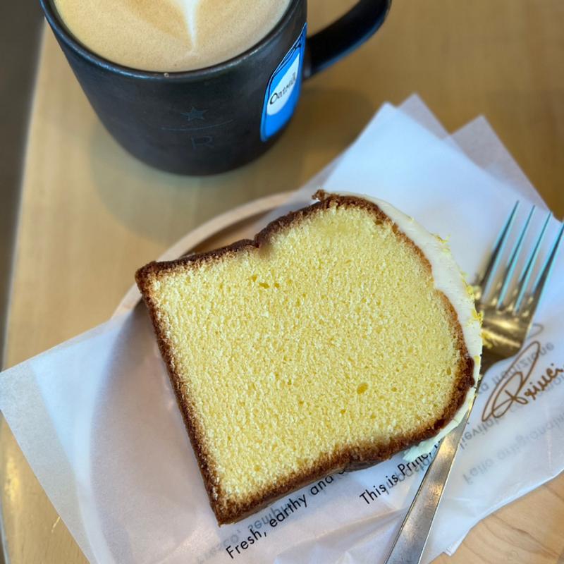 ローフケーキ　リモーネ(スターバックスリザーブロースタリー東京)