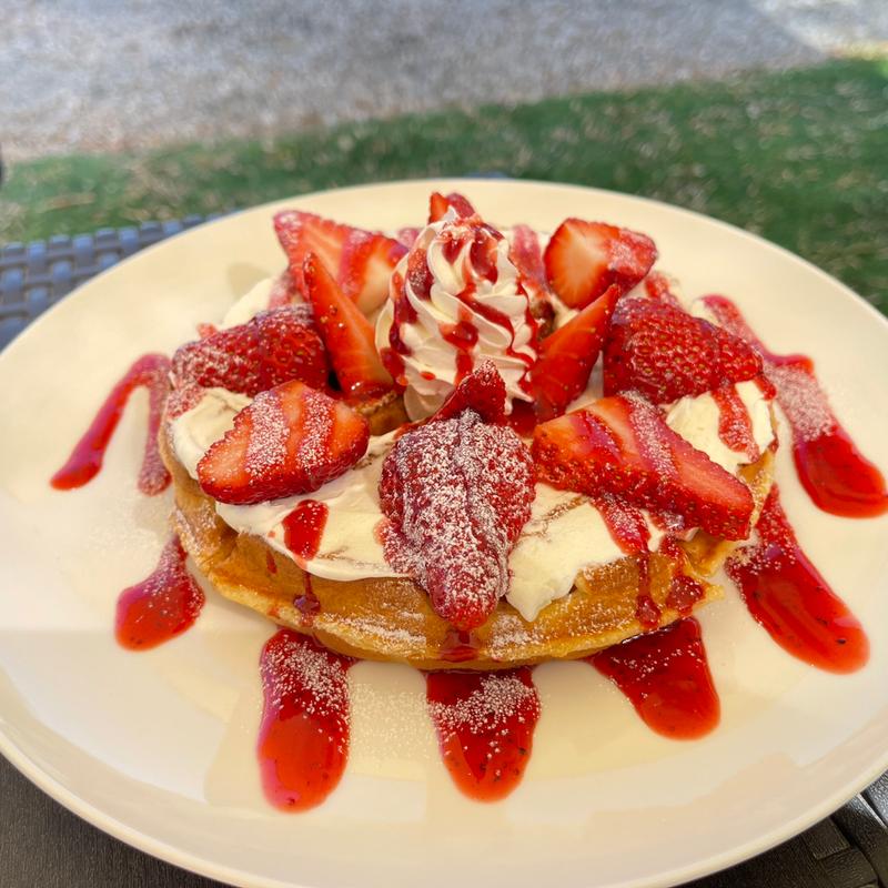 イチゴカスタードワッフル(アルティジャーナ ロッソ)