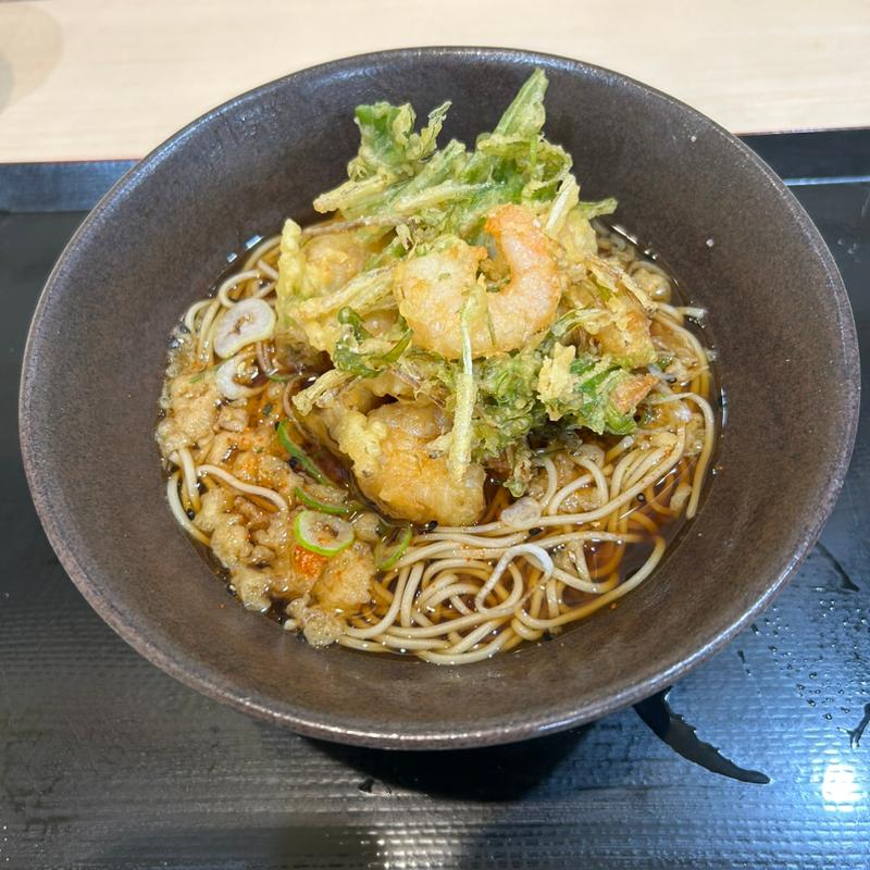 ほぼ海老だけのかきあげそば(ゆで太郎 もつ次郎 川崎砂子店)