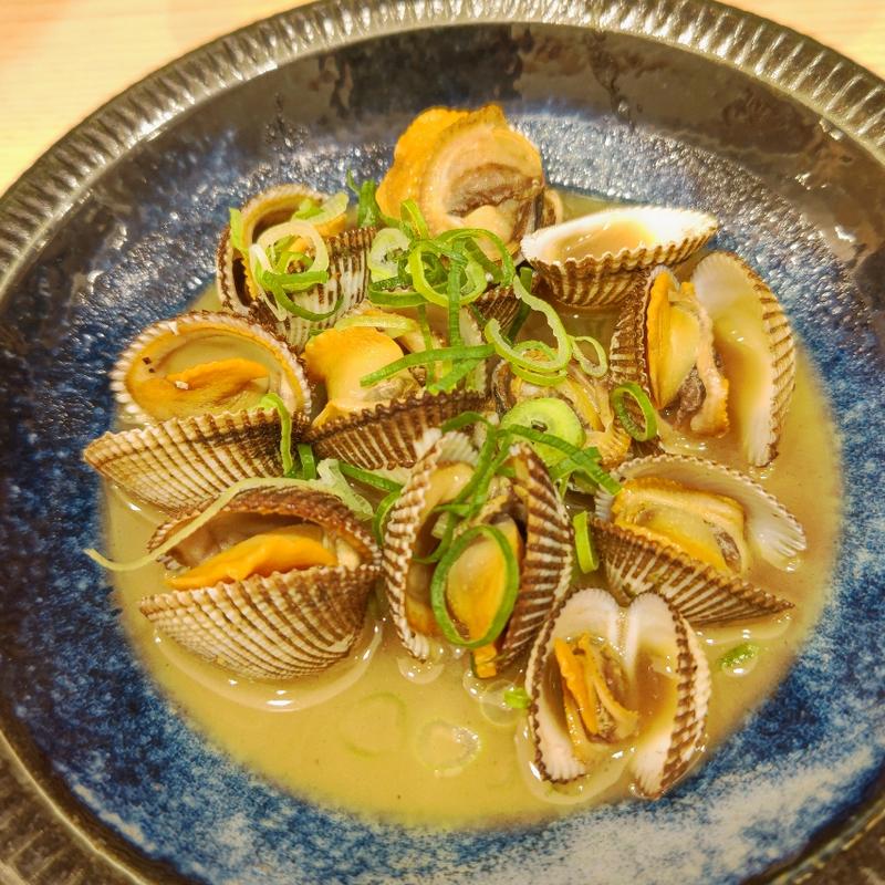 さるぼう貝バター蒸し(貝・海苔巻き 野毛しらはら)