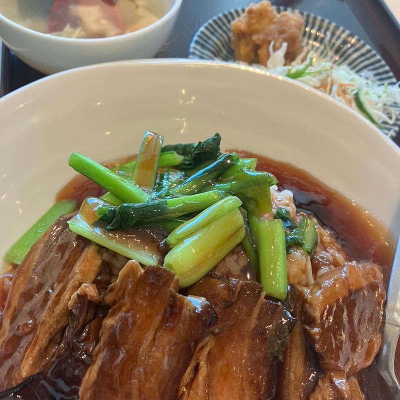 豚角煮丼(餃子酒場 龍記)