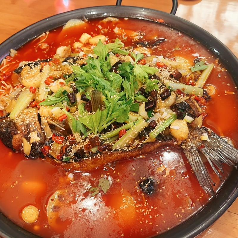 東京黔大叔烙鍋酒場(東京黔大叔烙鍋酒場（チェンダスウ）)