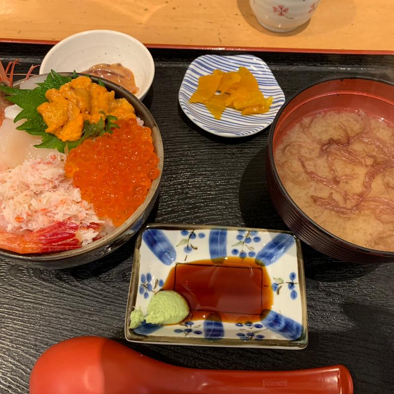5種お好み丼(小)(函館朝市どんぶり横丁市場道乃家食堂 )