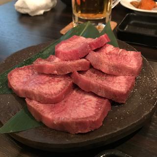 タン(SATO ブリアン )