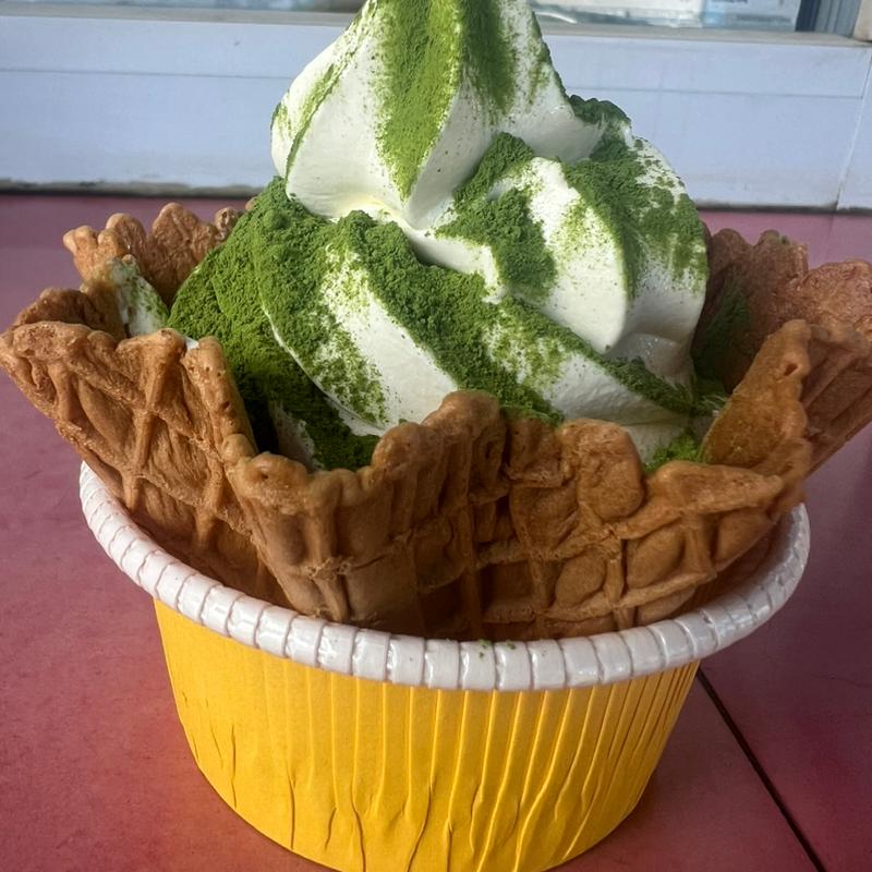 狭山茶ソフト(サヤマテラス 狭山ＰＡ外回り)