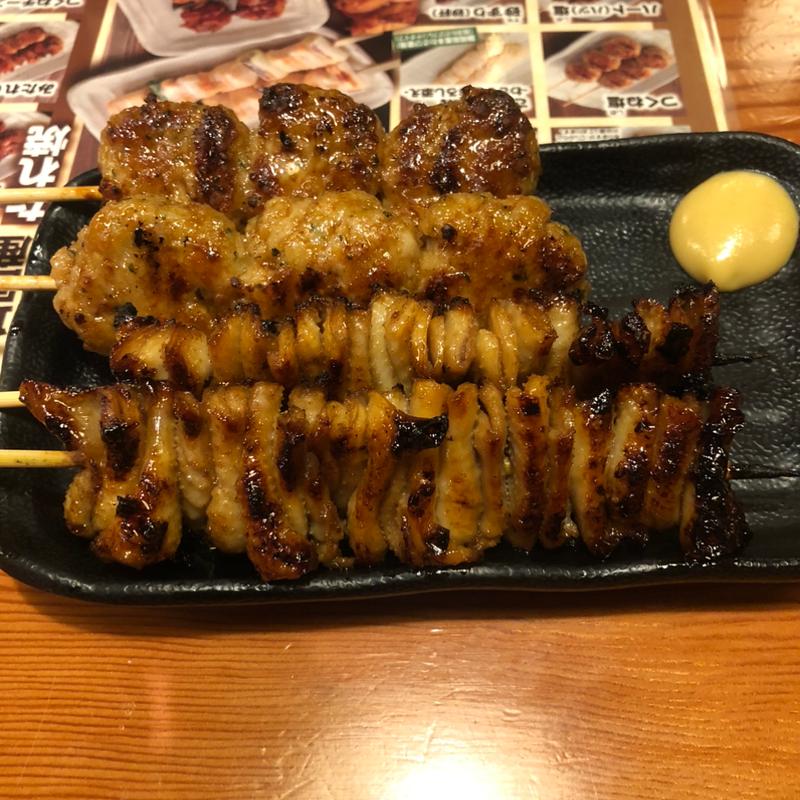 皮・つくね【タレ】(鳥貴族 名駅南店)