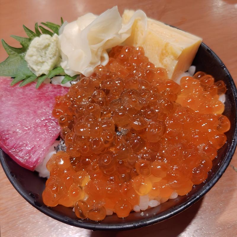 北海道産ミニいくら飯(個室完備 海鮮居酒屋 遠藤水産 北24条駅前店)