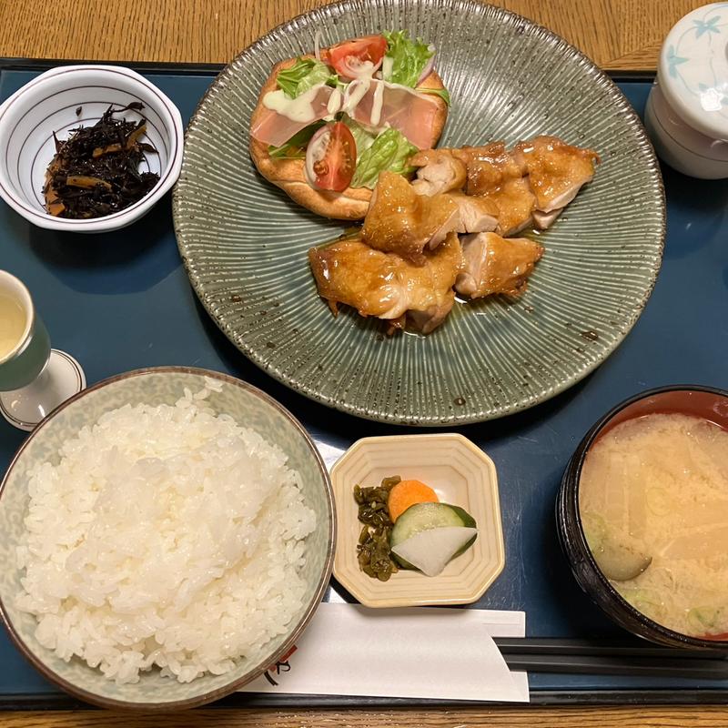 日替わり定食　チキン照り焼き定食(馳走かかしや)