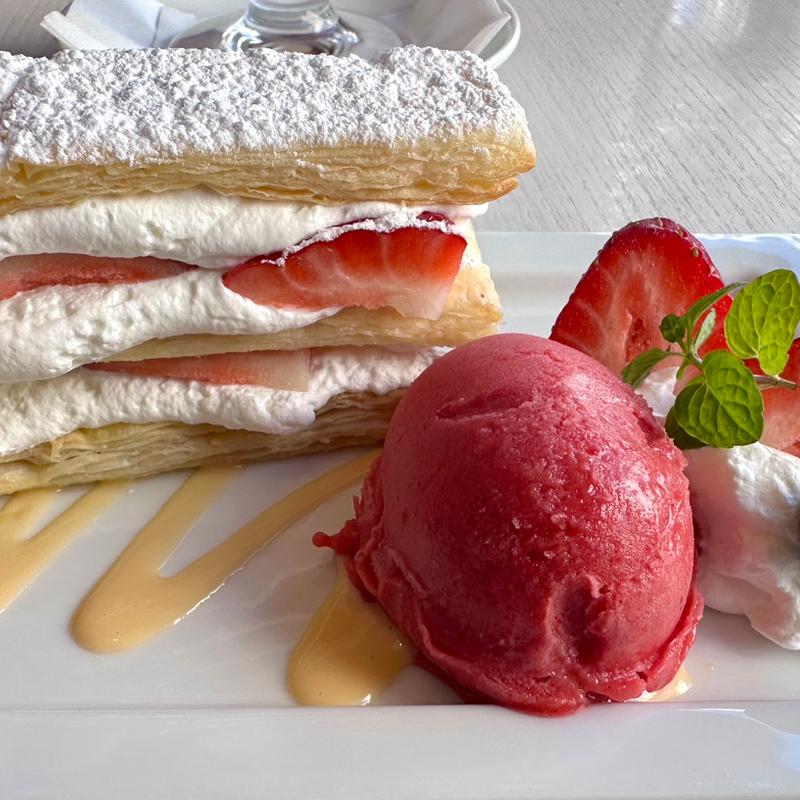 古都華　苺ミルフィーユ(フルーツパーラーむらはた)