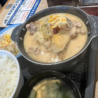 シュクメルリ鍋定食(（株）松屋フーズ　東中野店)