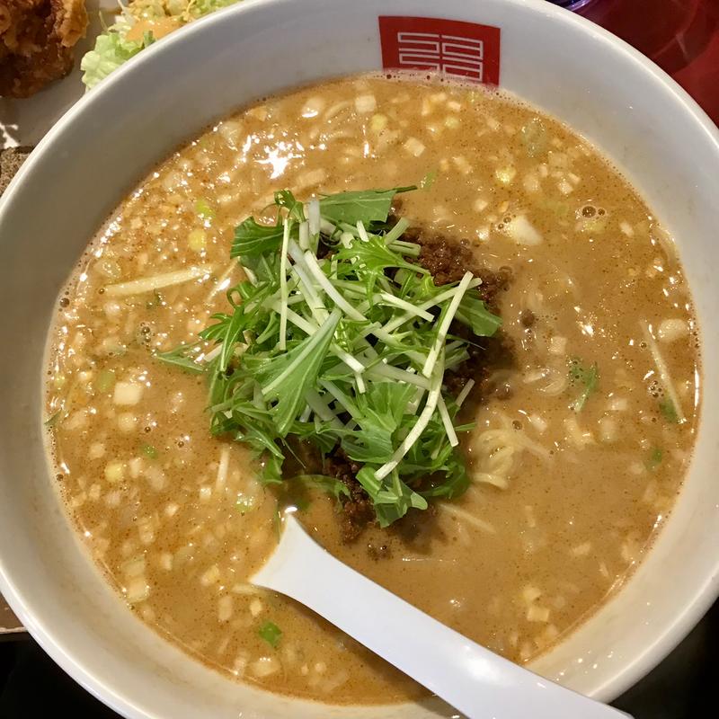 金胡麻担々麺(天神ササラ)
