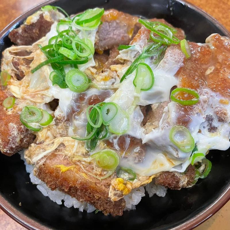 だぶるご飯少なめ肩ロース(かつ丼 吉兵衛 元町店)