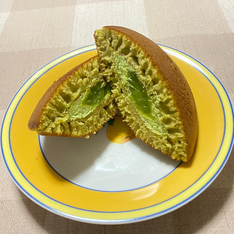 ふんわりどら焼き 深み抹茶(ワイストア 津島駅東店)