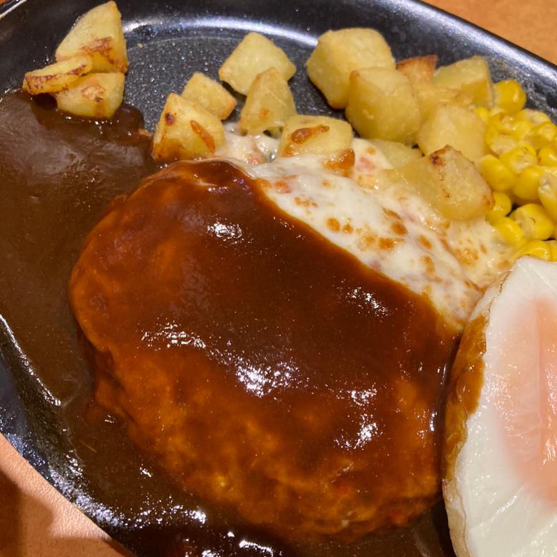 イタリアンハンバーグ(サイゼリヤ LUCCA名谷店)