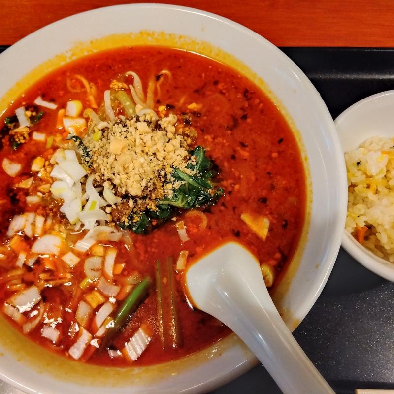 担々麺（汁あり）半チャーハンセット(香福味坊)