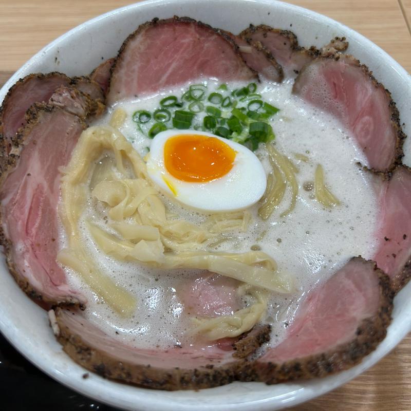 出張所の塩チャーシューメン(ラーメン家 みつ葉 ミ・ナーラ出張所)
