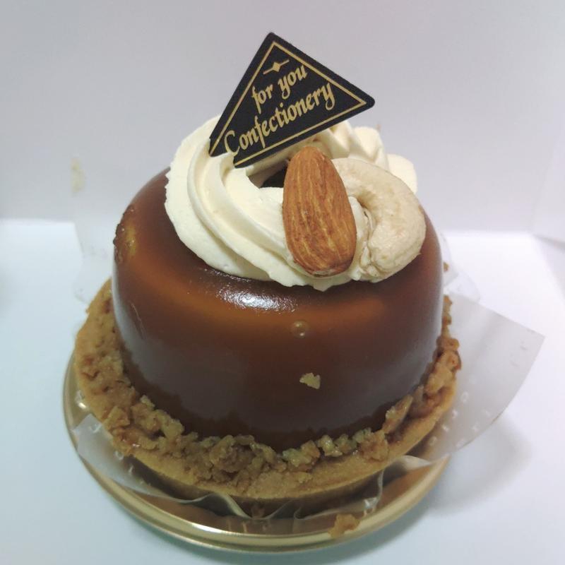 キャラメルナッツとかぼちゃのケーキ(シャトレーゼ 一関店)