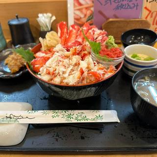 タラバガニ丼(すし 魚心亭)