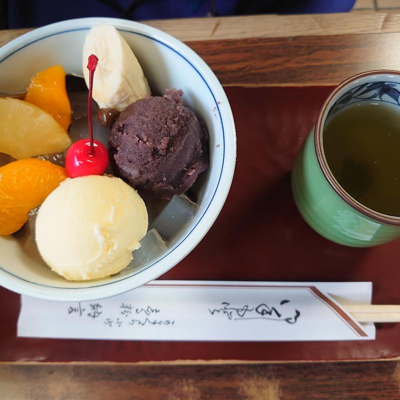 クリームあんみつ(納言志るこ店)