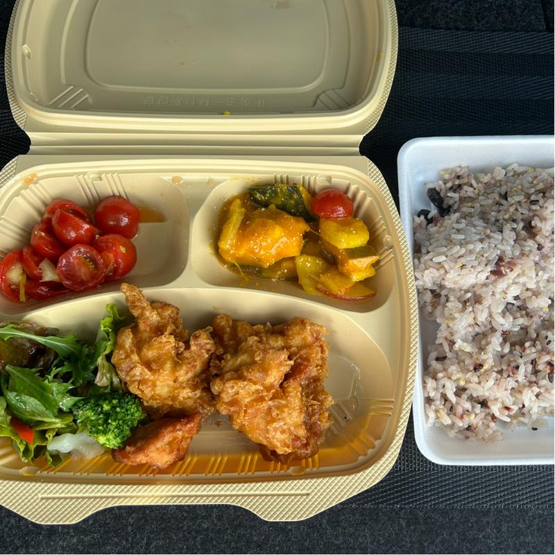 タニタカフェコラボBENTOとり天ごはん付き(鳥〇食堂×タニタカフェ)
