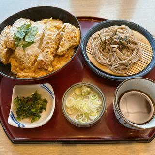 カツ丼と麺のセット(サガミ 富田林店)