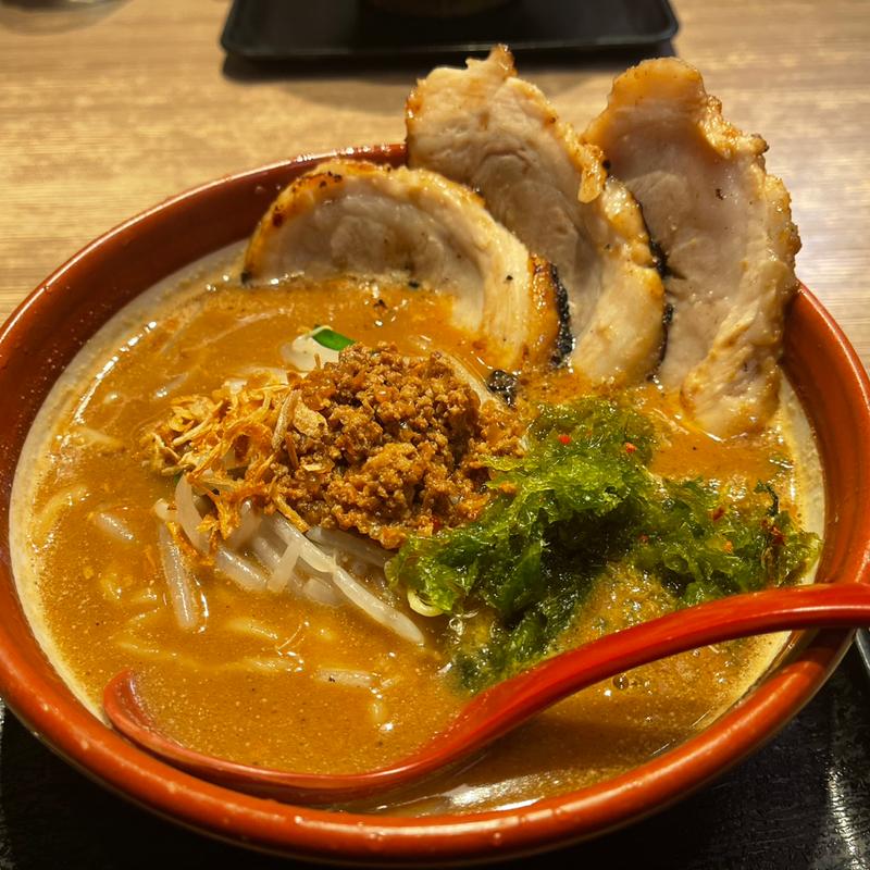 伊勢味噌炙りチャーシュー麺(麺場 田所商店 奈良西大和ニュータウン店)
