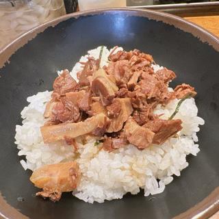 肉まぶし(横浜家系ラーメン 三郷家)