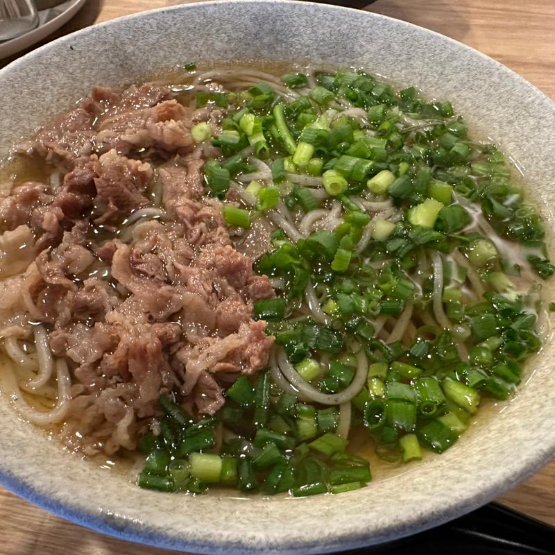 肉そば(和風出汁そばスタンド あぼす -ABOS-)