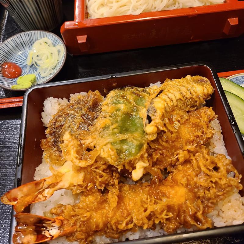 上天丼(芝大門 更科布屋 本店 （さらしなぬのや）)