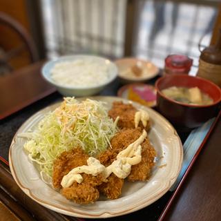 牡蠣フライ定食(ぺん )