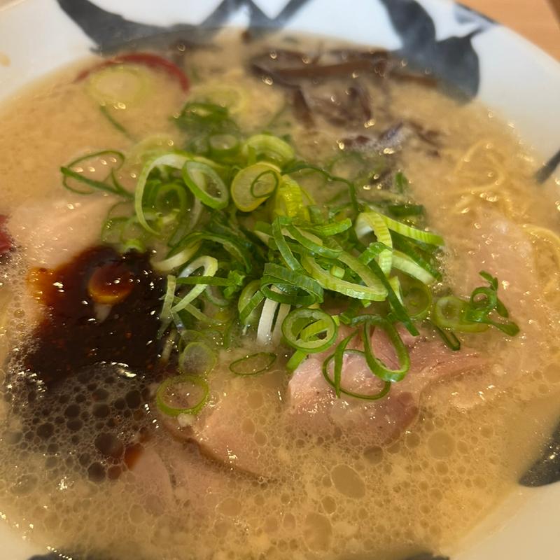 白賀正(神戸豚骨ラーメン 賀正軒 明石トンボプラザ店)