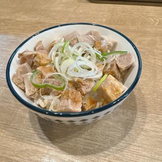 ミニチャーシュー丼(麺100％)